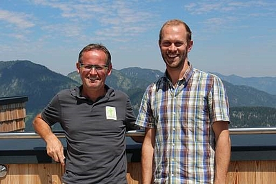 Starkes Team in Tirol: Ideengeber Toni Wurzrainer, Inhaber der Firma TIM und Ing. Leonhard Huetz, Geschäftsführer des gleichnamigen Holzbau-Betriebs
